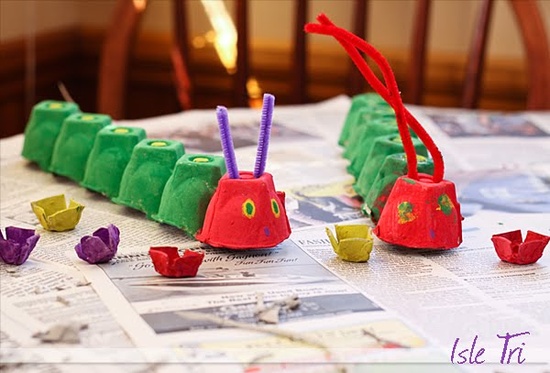 http://www.spearmintbaby.com/2011/04/the-very-hungry-caterpillar-egg-carton-diy/