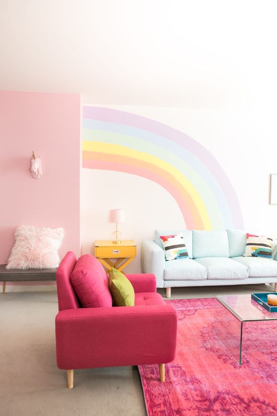 via http://mrkate.com/2017/04/13/diy-rainbow-mural-wall/