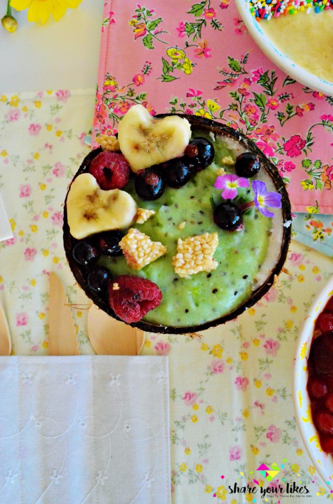 smoothie bowl me aktinidio banana