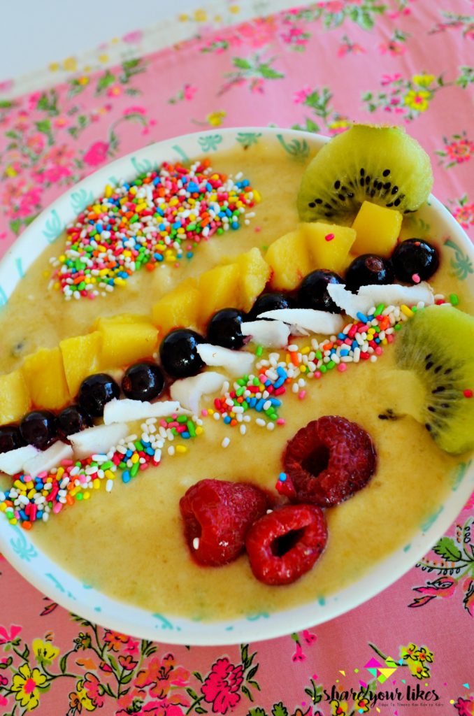 smoothie bowl mango anana karyda